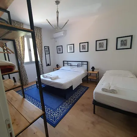 Entire Elida Villa