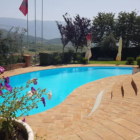 ヴィラ Entire Elida *